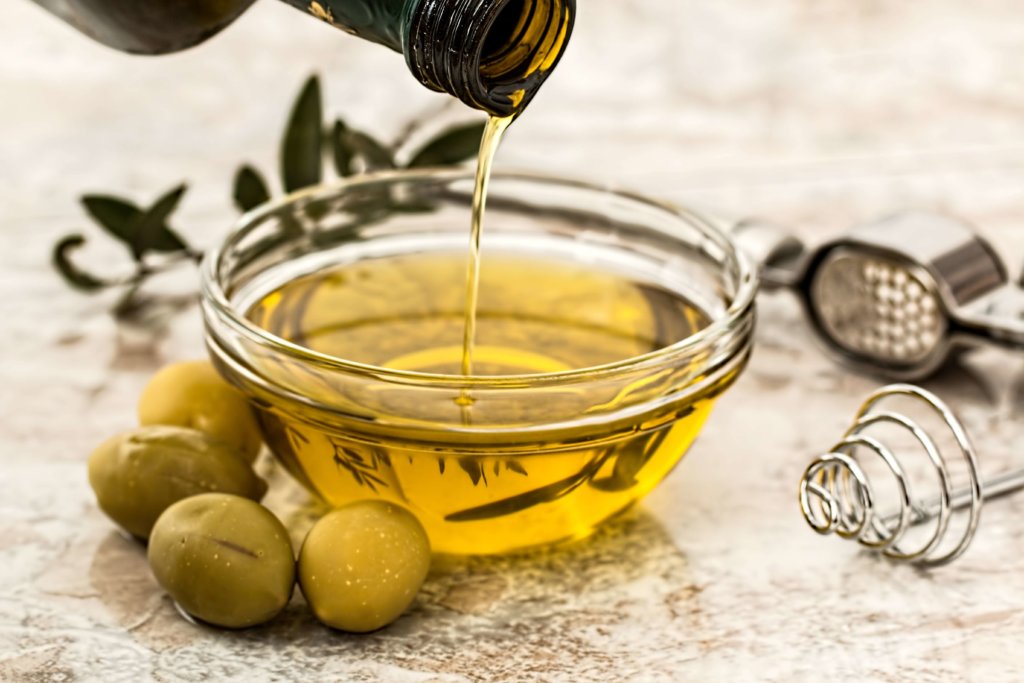 Weight Loss Myths oil