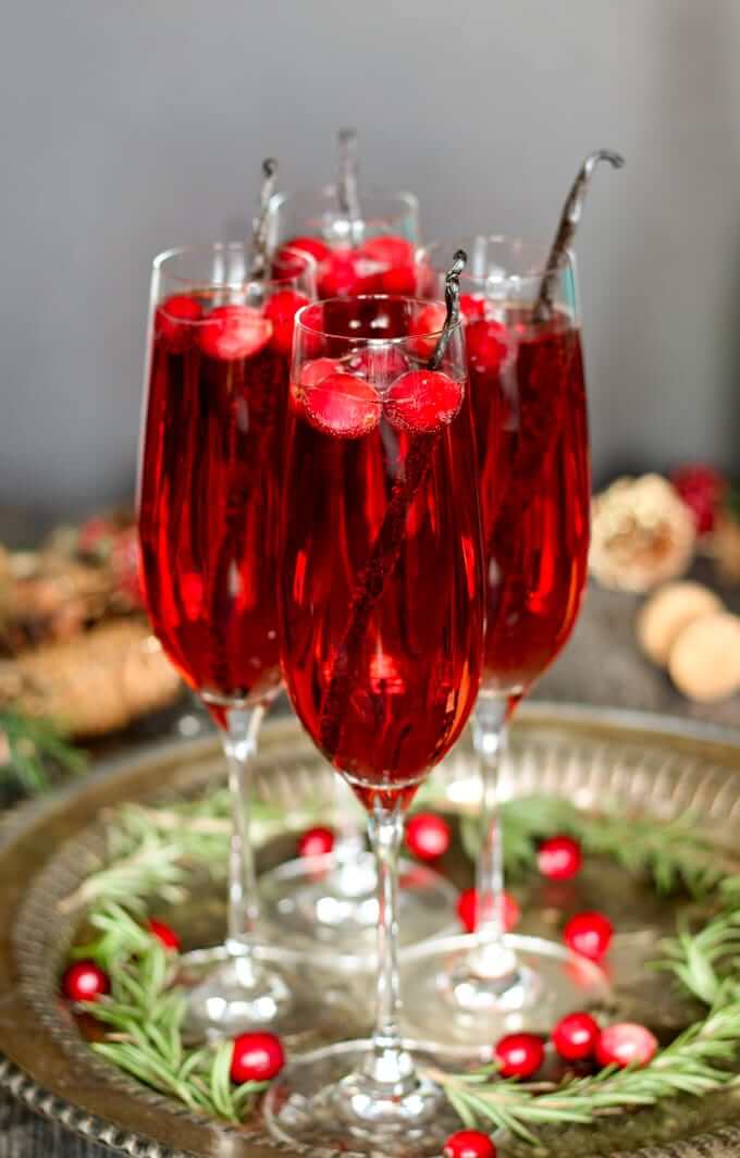 Vanilla Cranberry Mimosa Cocktail