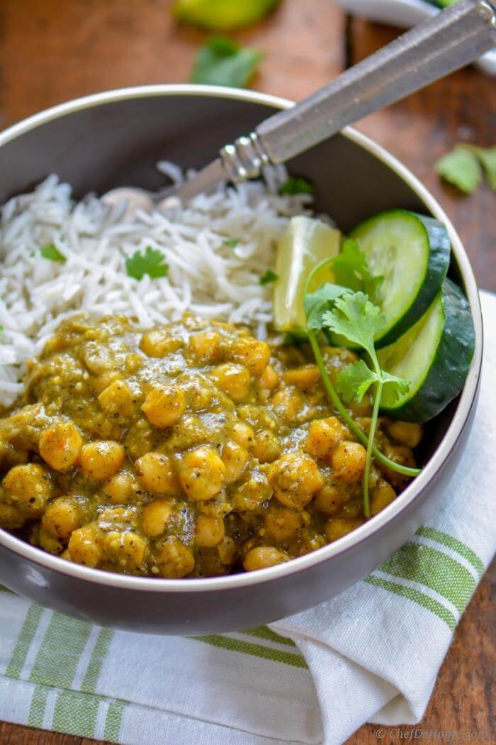Chickpea Curry with Coconut Milk