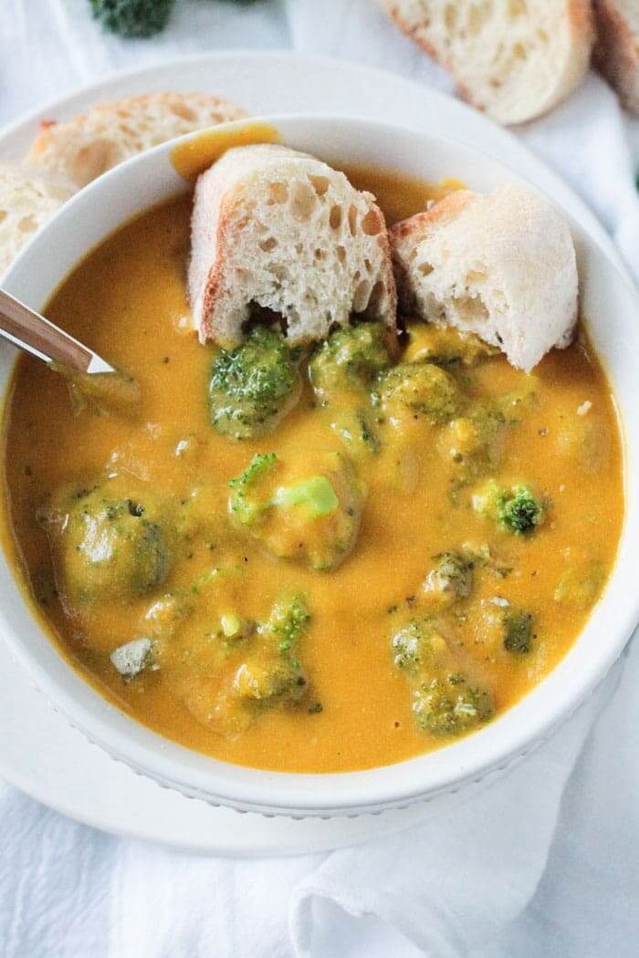 Vegan Broccoli "Cheese" Soup