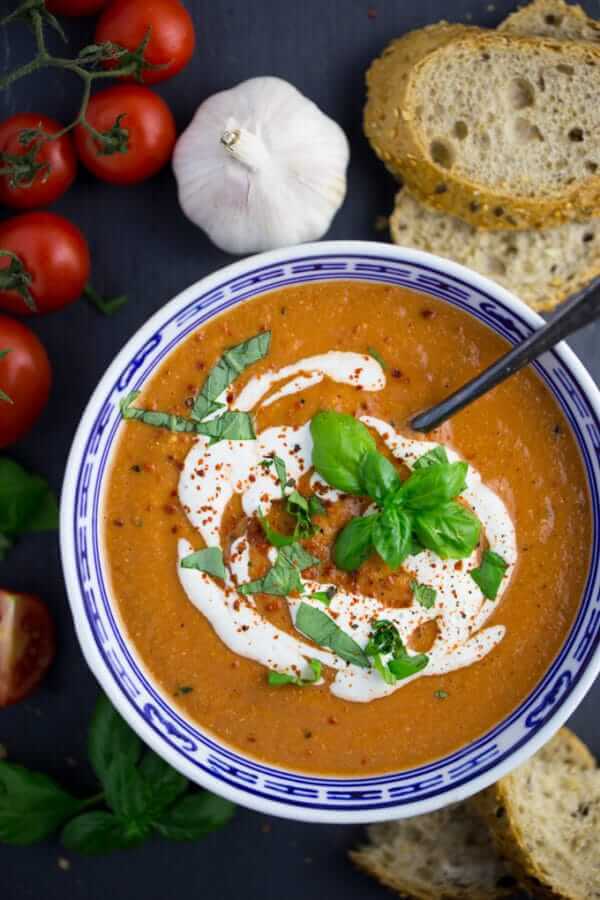 Vegan Creamy Tomato Basil Soup