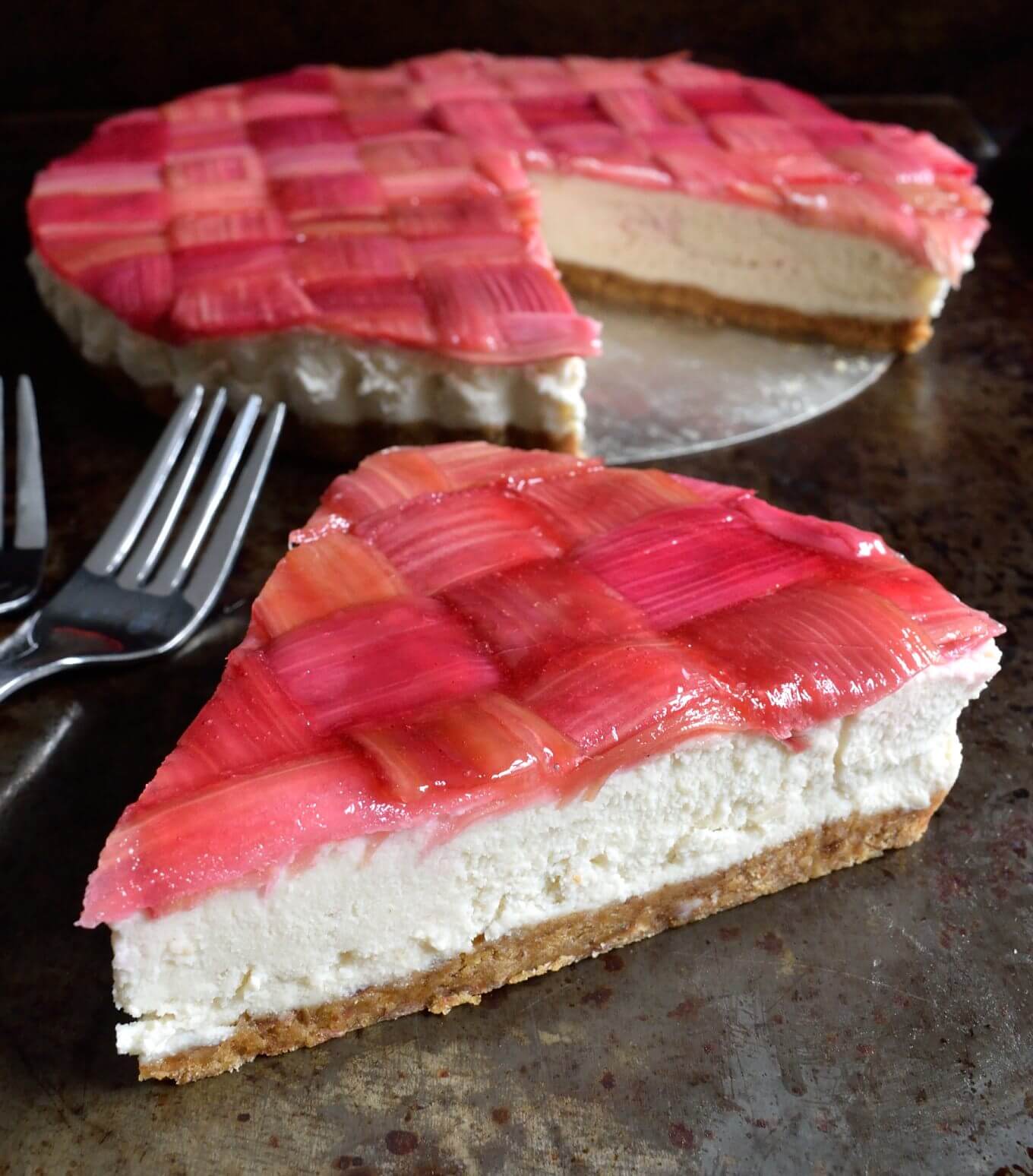 Vegan Rhubarb Cheesecake