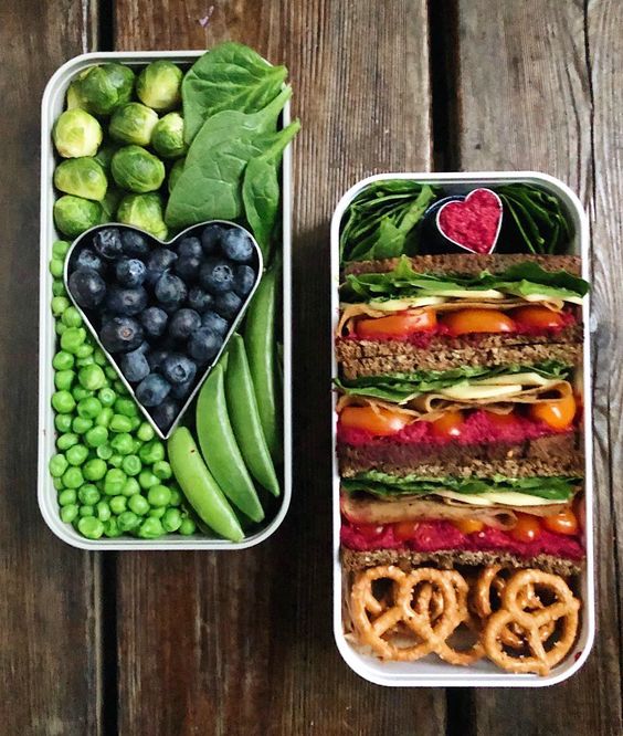 Vegan Sandwich with Green Veggies | The Green Loot #vegan #bento