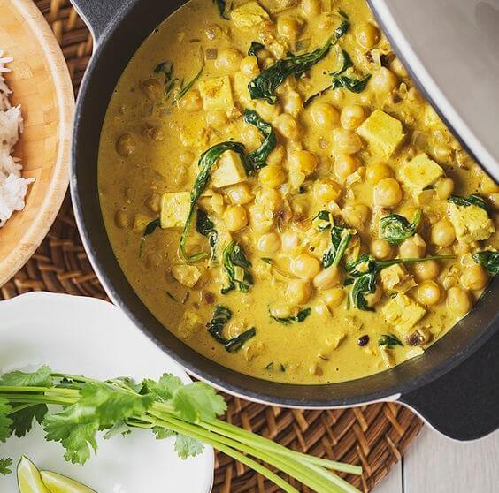 Vegan Chickpea, Tofu and Spinach Curry
