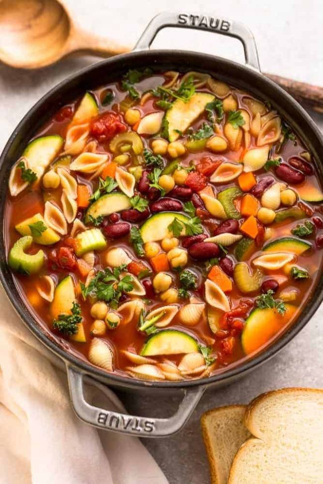 Easy Vegan Minestrone Soup