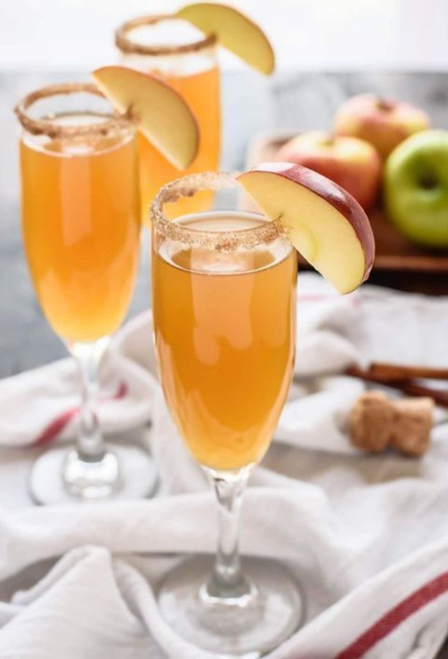 Apple Cider Champagne Cocktail