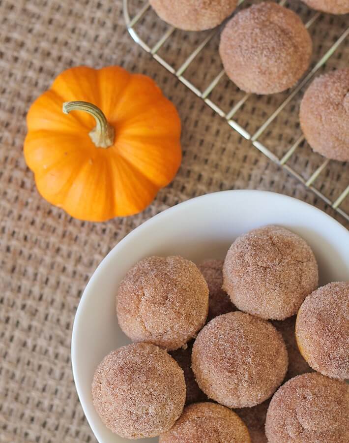 Pumpkin Spice Mini Muffins
