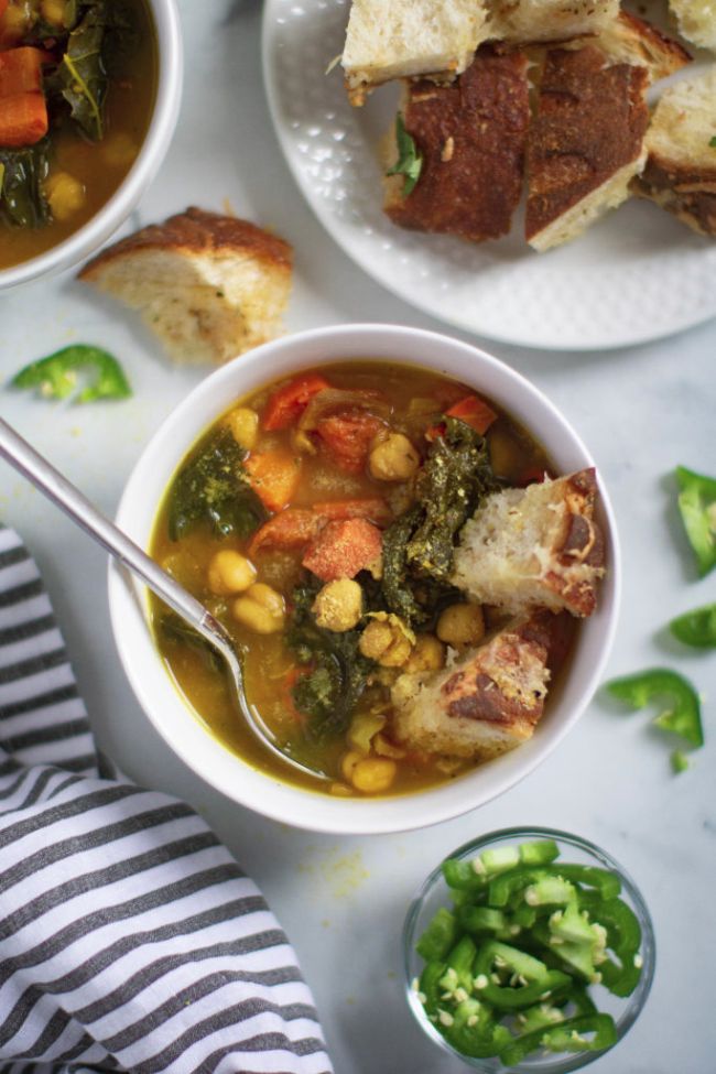 Tuscan Kale Chickpea Soup