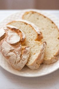 fresh bread slices