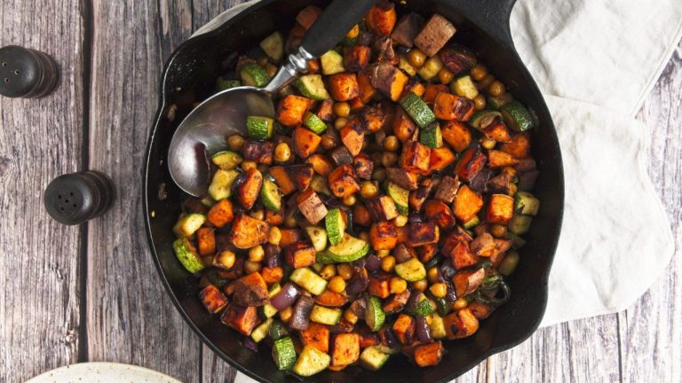 vegan sweet potato hash with zucchini