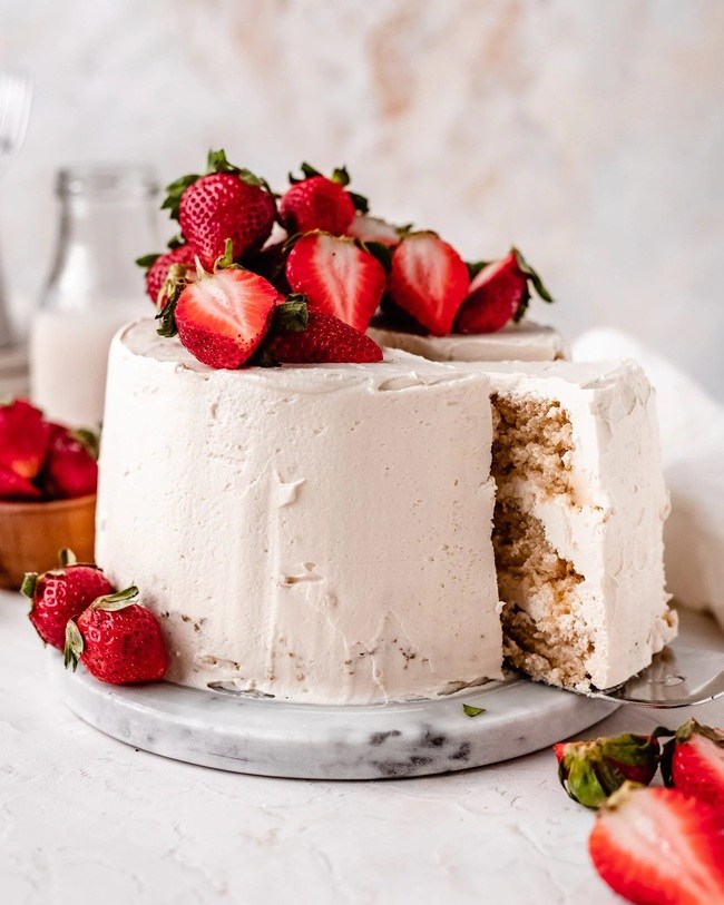 Strawberry Vanilla Chiffon Cake