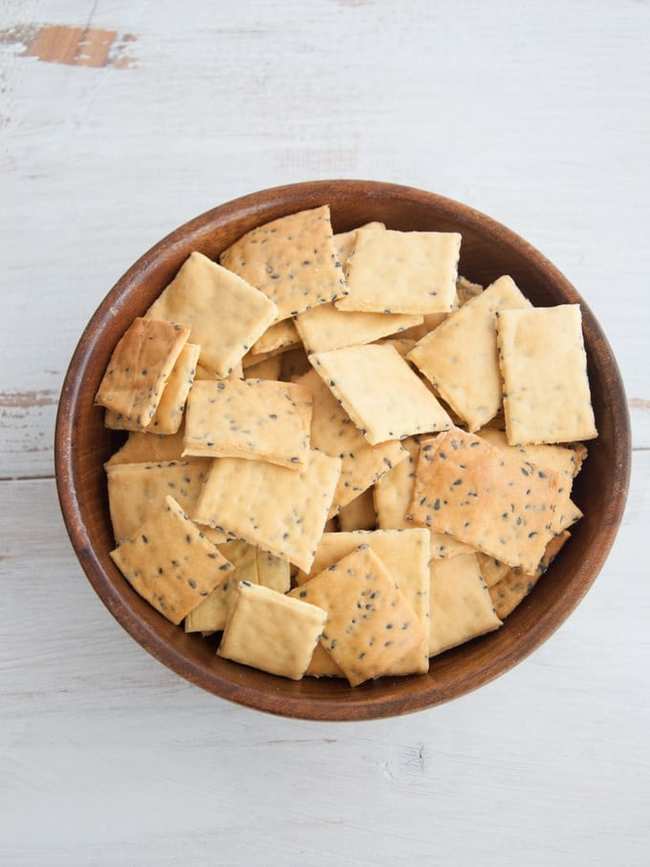 Vegan Chickpea Flour Crackers