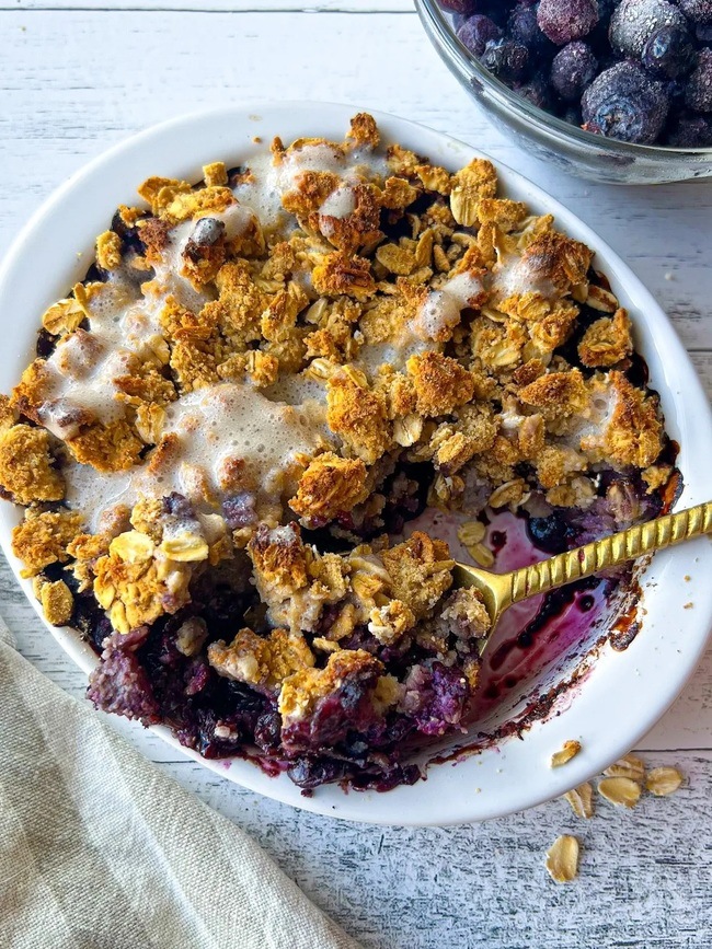 Protein Blueberry Crumble