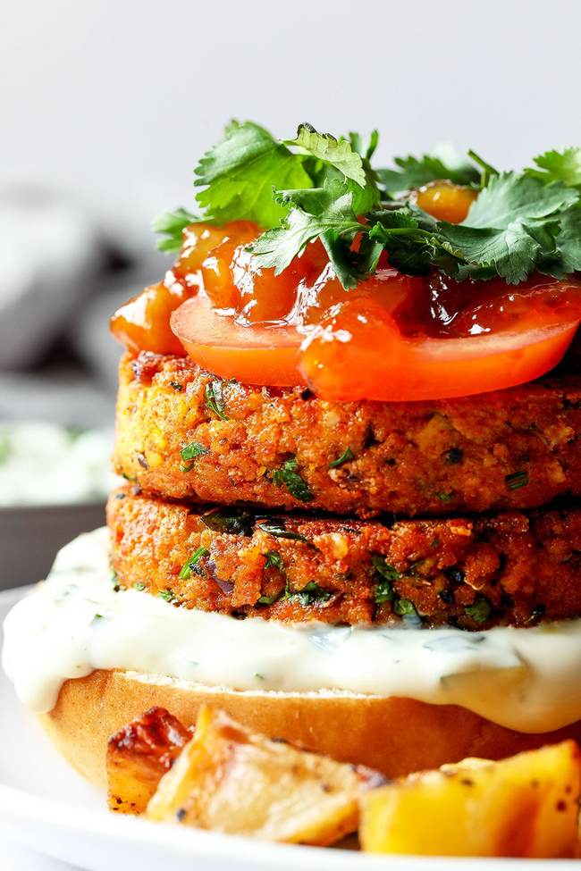 Vegan Curry Spice Tofu Burger