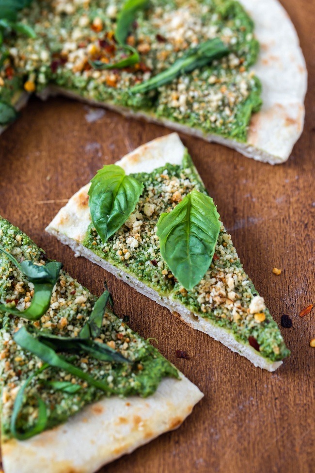 Pesto Flatbread (Oil-Free)