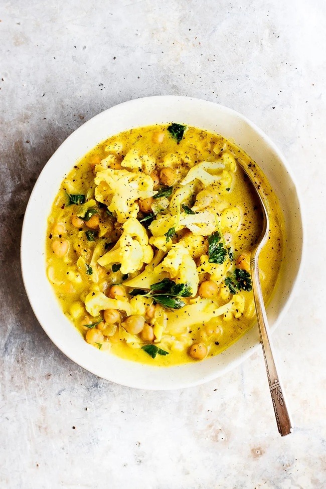 Cauliflower Stew with Chickpeas