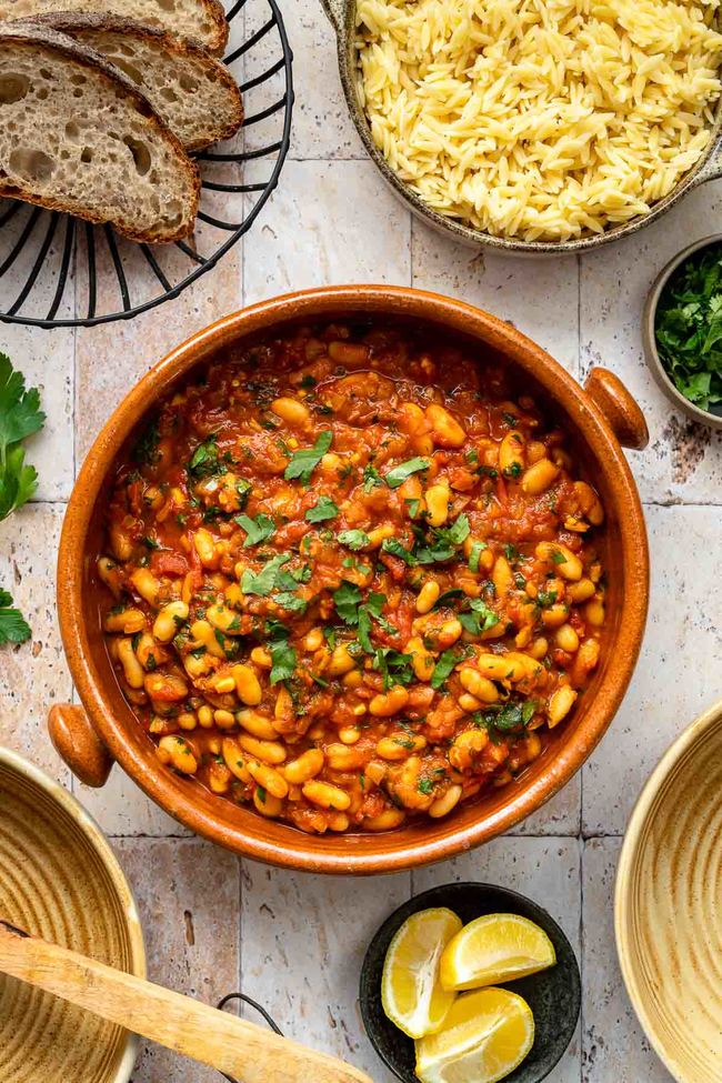 Vegan Stews with Beans, Chickpeas and Lentils