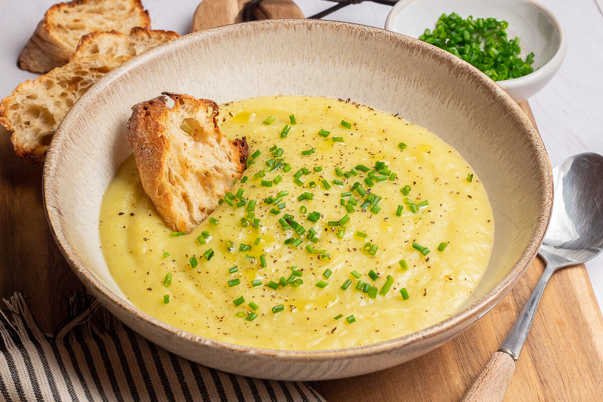 Vegan Leek Potato Soup