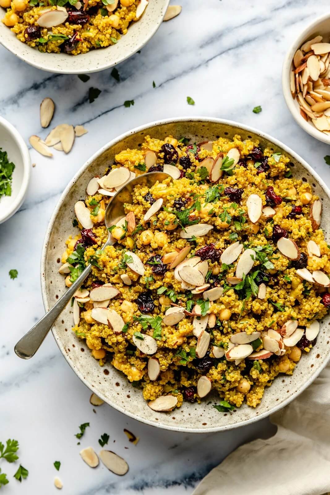 Moroccan Chickpea Quinoa Salad