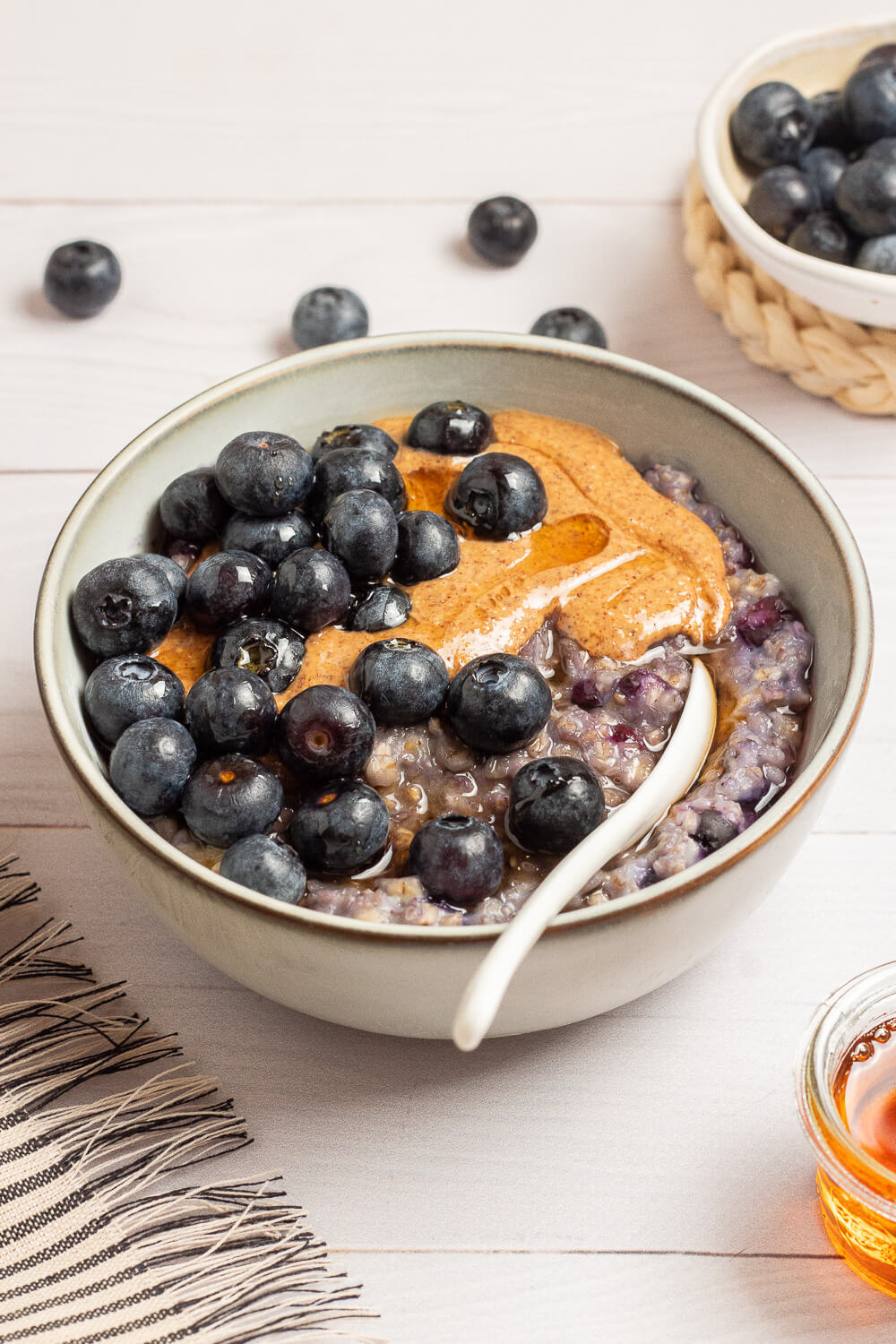 High-Protein Vegan Blueberry Oatmeal